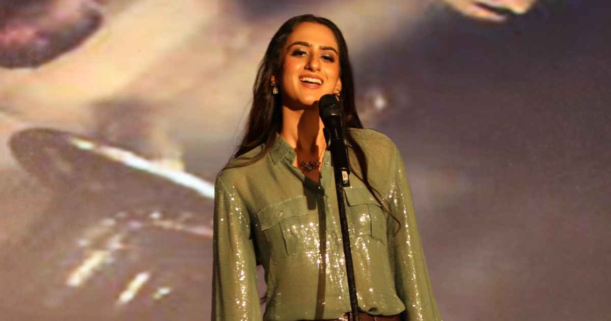 'Apurva Chauhan को Glitterati Campus Tour के लिए स्टार परफॉर्मर के रूप में साइन किया गया'