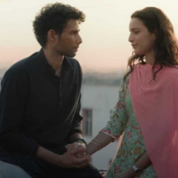 'Dhadak 2 गाने दुनिया अलग: अरिजीत सिंह की आवाज़ से कहानी में गहराई आती है'