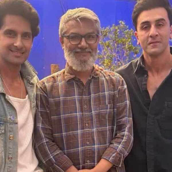 'Ramayana: रवि दुबे ने 'लिजेंड्स' रणबीर कपूर-नीतेश तिवारी के साथ BTS फोटो शेयर की'