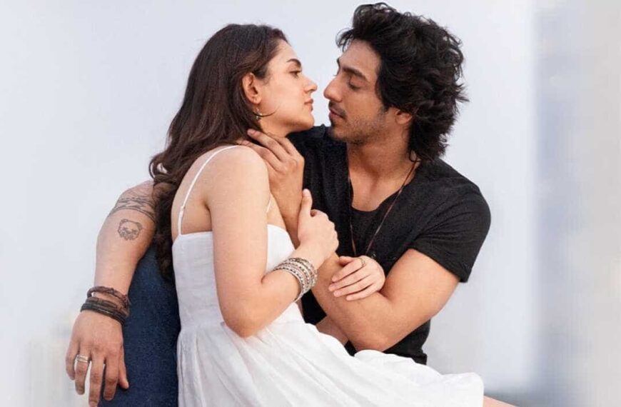 'Saiyaara Day 4: Ahaan-Aneet की फिल्म ने 100 करोड़ का आंकड़ा पार किया, Kesari 2 और Jaat को पछाड़ा'