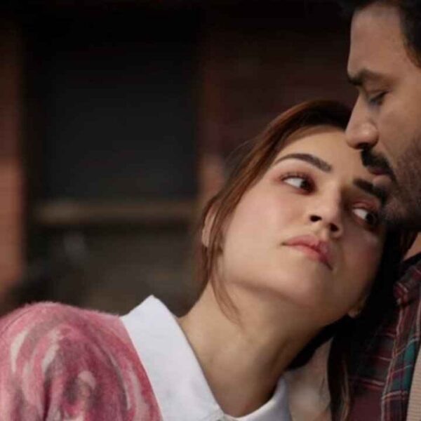 Tere Ishk Mein Movie (2025)