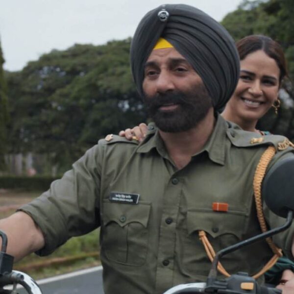 'Border 2 का टीजर: सोशल मीडिया पर देशभक्ति का जज़्बा छा गया'