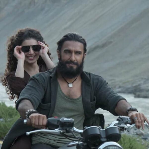 'Dhurandhar 2 की रिलीज़ डेट आ गई! यश की Toxic से टकराएगी...'