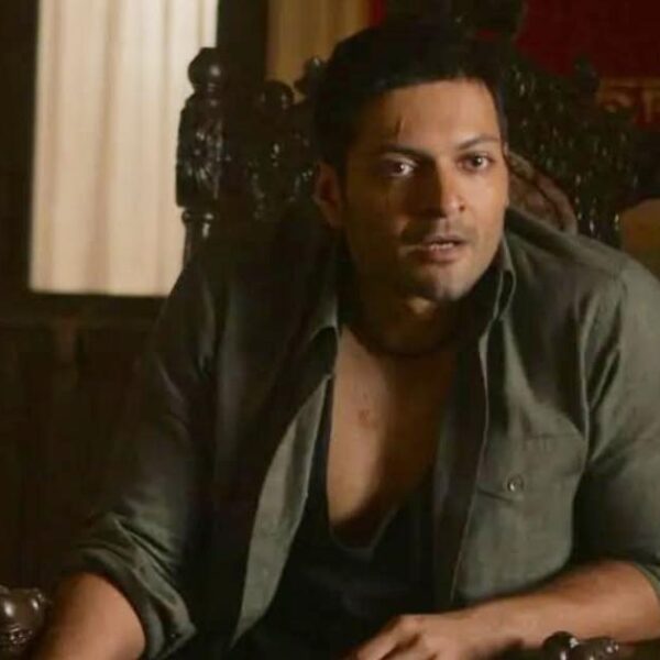 'अली फज़ल ने Mirzapur: The Film में गुड्डू भाईया के रूप में पहला झलक दिखाई, जिससे फैंस में भारी उत्साह'