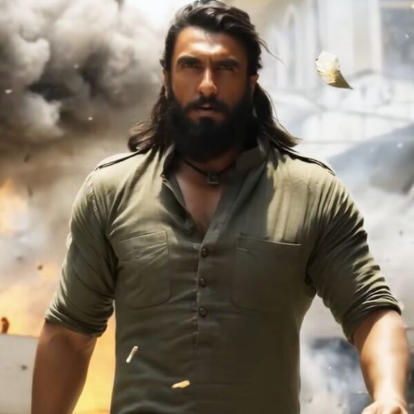 'धुरंधर फिल्म की समीक्षा: रणवीर सिंह थकावट में मेरे जैसा ही नजर आता है...'