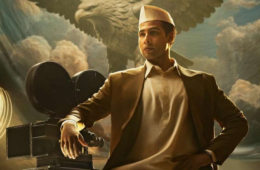 'सिद्धांत चतुर्वेदी निभाएंगे प्रसिद्ध फिल्म निर्माता वी. शांताराम का किरदार एक महाकाव्य जीवनी में...'