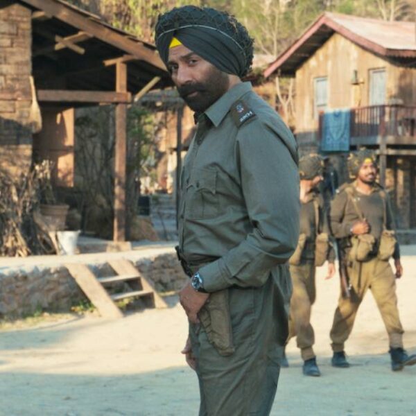 'Border 2 X की समीक्षाएँ: “शानदार युद्ध महाकाव्य” से लेकर “बिलकुल धुआँधार” – नेटिज़न्स ने सनी देओल की देशभक्ति वाली युद्ध फिल्म के नए संस्करण की तारीफ की'