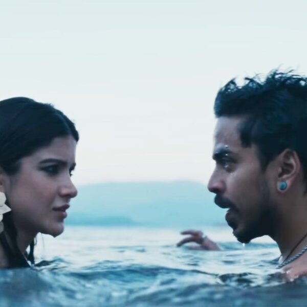 'आदर्श गौरव और शनाया कपूर की Tu Yaa Main का मोशन पोस्टर रिलीज़ हुआ, टीज़र कल आएगा'