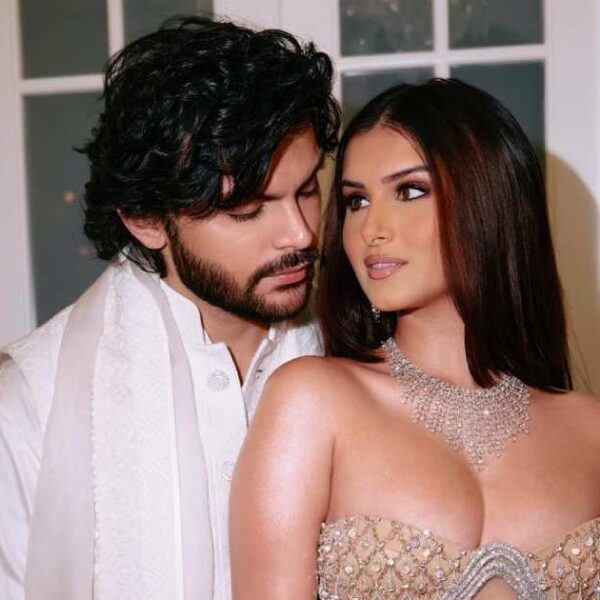 क्या तारा सुतारिया और वीर पहाड़िया का ब्रेकअप हुआ? यहाँ हम जो जानते हैं वो है।