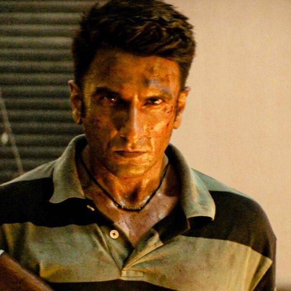 'दुर्धंधर: द रिवेंज IMDb रेटिंग का खुलासा - क्या यह पार्ट 1 से बेहतर है? रणवीर सिंह की टॉप 5 सबसे अच्छी फिल्मों से कैसे तुलना करता है?'