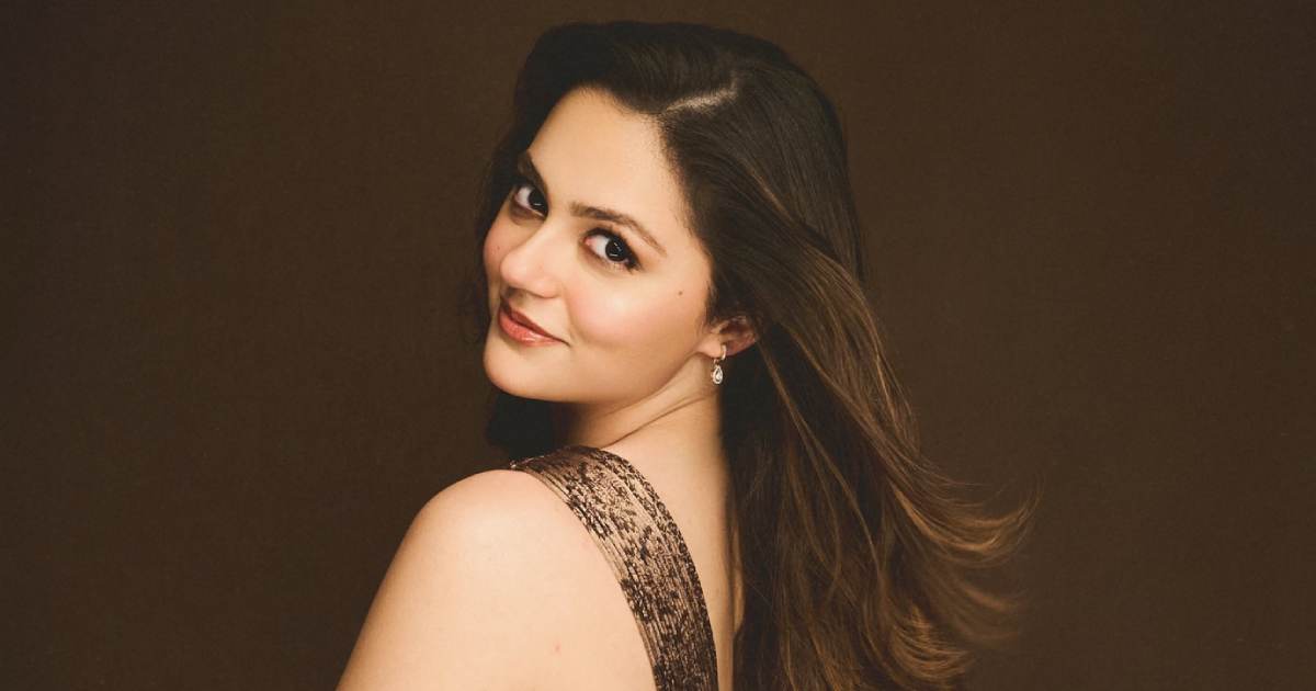 'माधुबाला की बायोपिक में अनीत पड्डा के अभिनय की खबरें उद्योग के स्रोत द्वारा 'बेतुकी' बताई गईं'