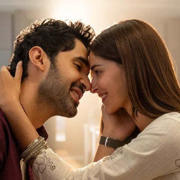 'Chand Mera Dil: अनन्या पांडे और लक्ष्य की फिल्म का गाना Spotify चार्ट में आया, तेजी से लोकप्रिय हो रहा है'