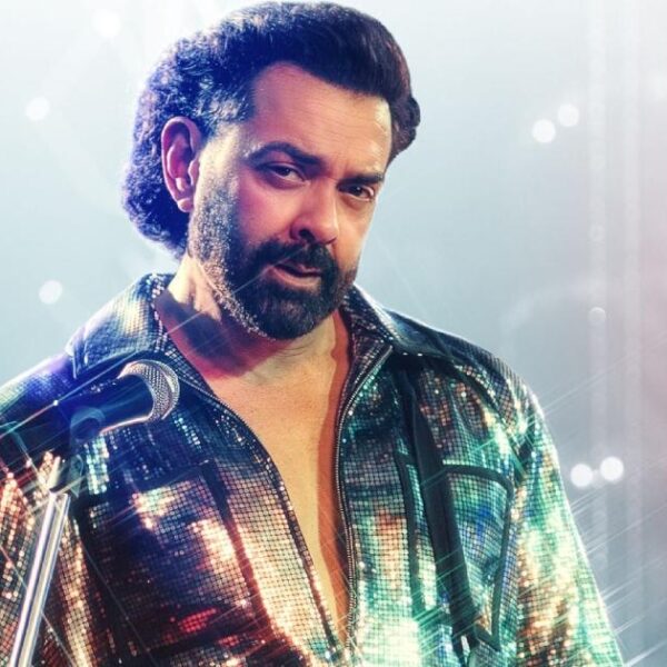 'Bandar Teaser की समीक्षा: अनुराग कश्यप और बॉबी देओल ने सिर्फ 3 शब्दों में बॉलीवुड का मज़ा लौटाया – ‘Come On Baby’'