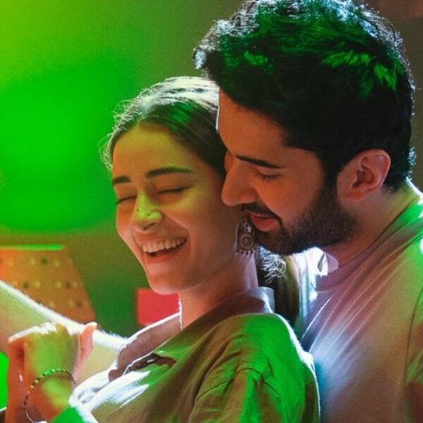 'Chand Mera Dil: लक्ष्या और अनन्या पांडे का नया गाना खासियत अपनी बेहतरीन धुन से सबका दिल जीत रहा है!'